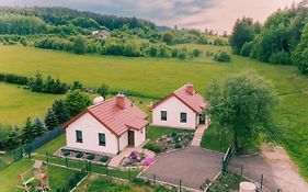 Między ciszą a ciszą